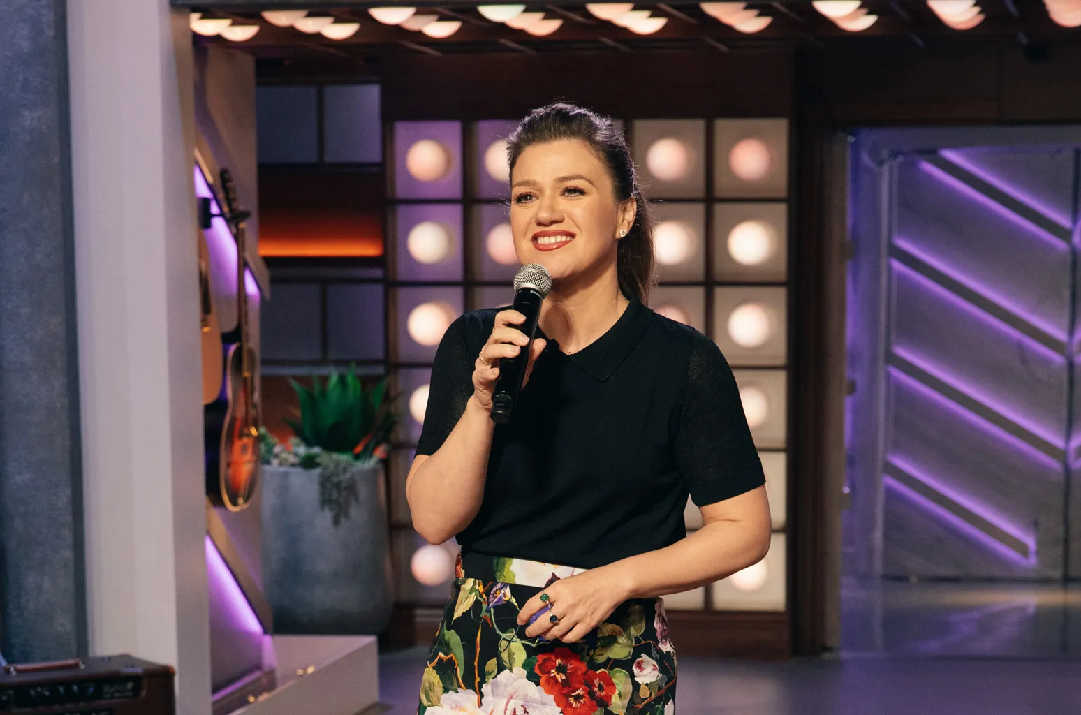Kelly Clarkson's Decision to End Her Show Feels Less Like a Goodbye and More Like a Public Recalculation